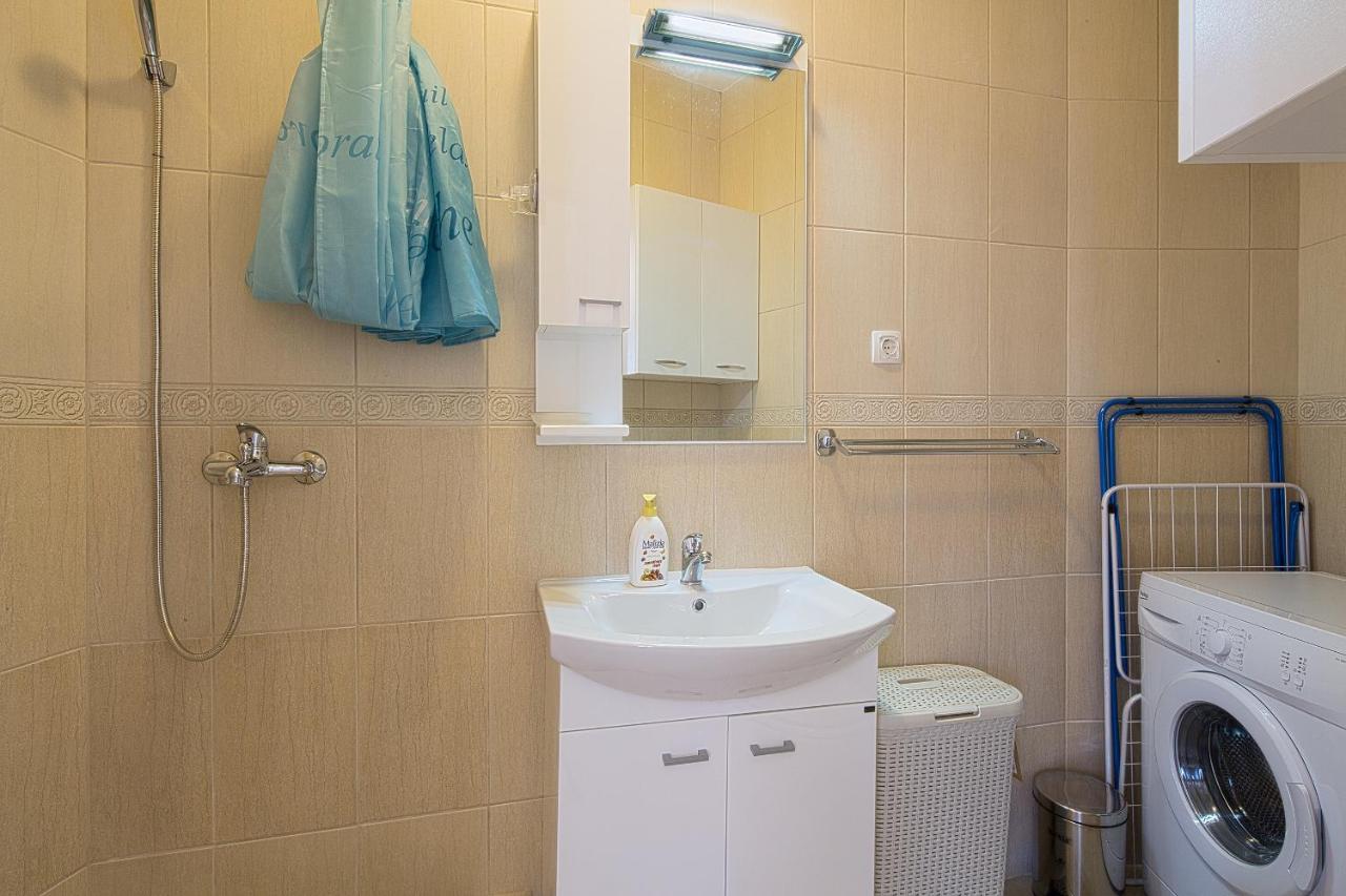 Apartment Kotor Bay Luaran gambar